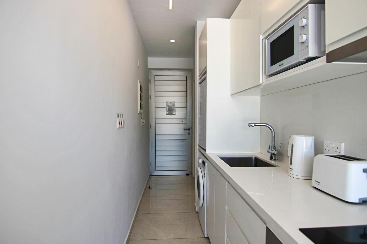 Phaedrus Living - Seaside Luxury Flat Harbour 108 Apartment Paphos Luaran gambar